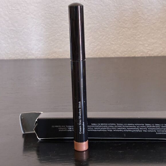 Glo Skin Beauty Cream Stay Shadow Stick (Keepsake) Eyeshadow & Lip Liner - Picture 4 of 4